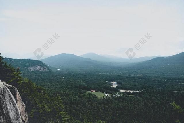 风景 风光 美景 田园 山水 地球 泥土 草地 操场  旅行 旅游 行程 度假 休闲 度假 假日 冒险 探险 远足 度假 旅游 休闲 挑战 极限运动 假期 旅行 旅游 度假 休闲 天空 云 云朵 天空