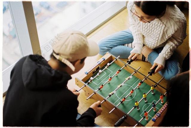 手 手势 握手 击掌 胜利 爱情 恋爱 恋人 情人 情侣 浪漫  孩子 儿童 童真 学生 学员 青少年 可爱的 人物 人群 风土人情