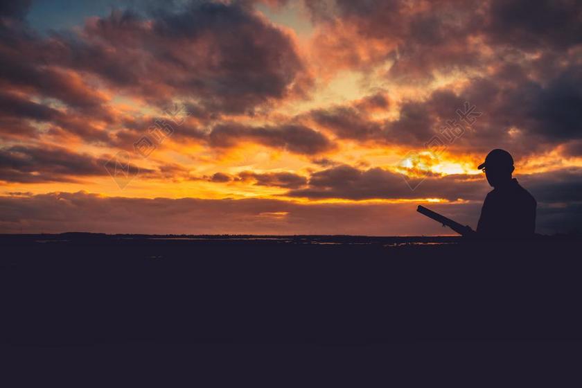 商务 商人 电子商务 股票交易所 业务 工作 日落 夕阳 太阳 美食 食品 餐饮 天空 秋天 秋日   自然 环境 云 云朵 天空