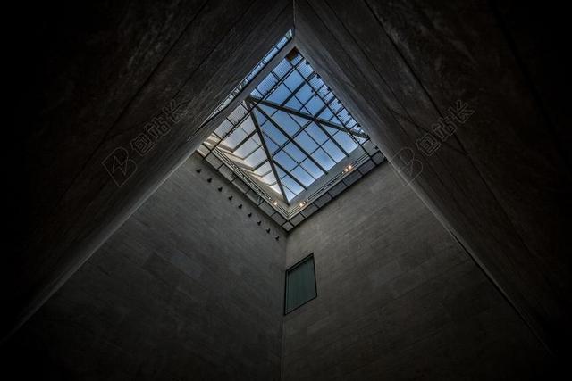 商务 商人 电子商务 股票交易所 业务 工作     星空 太空 空间   建筑 大厦 建筑物 建设 灯光 光线 激光 打火机 墙 围墙 表面 隔阂 背景 爱情 恋爱 恋人 情人 情侣 浪漫  天空 可爱的  窗户 活力  建筑 结构 建筑物 建筑学