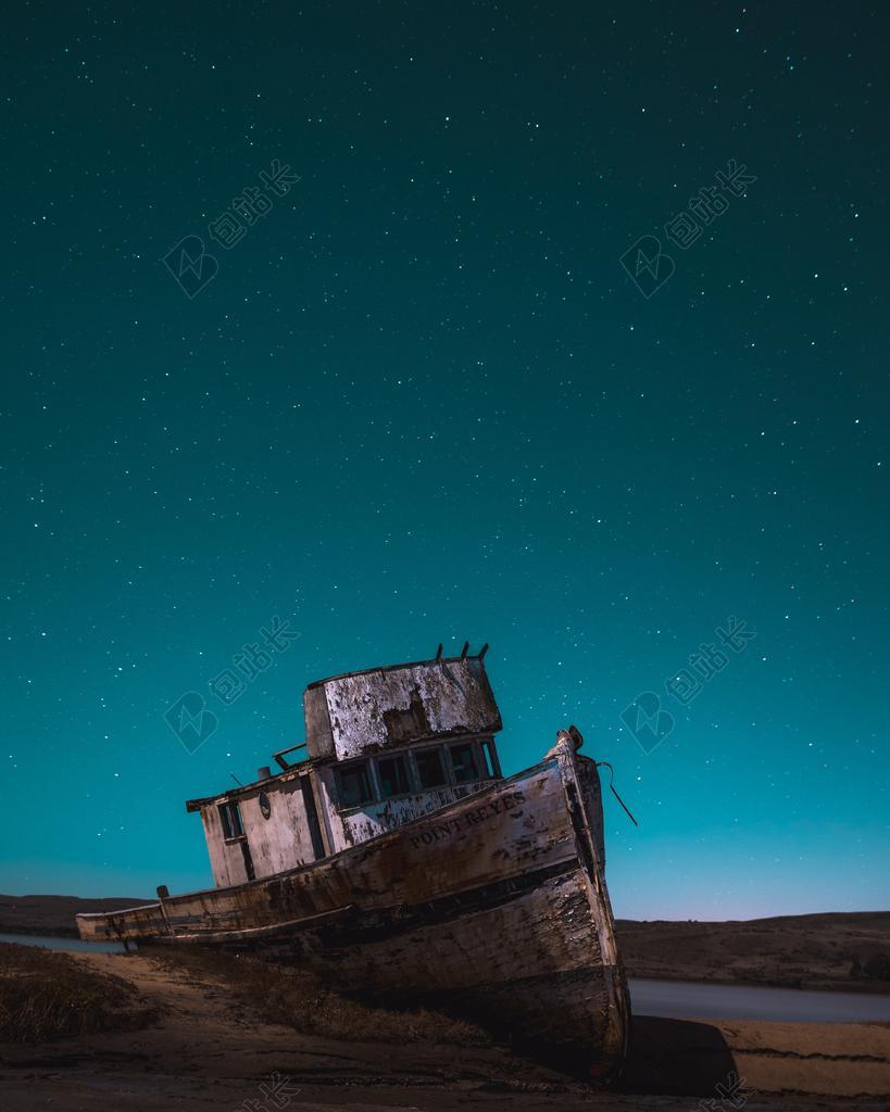 商务 商人 电子商务 股票交易所 业务 工作 星空 星星 闪光 明星  夜晚 晚上 黑夜 黑暗 灯光 霓虹灯 建筑 大厦 建筑物 建设 城市 都市 时尚 现代化 地球 泥土 草地 操场 美女 丽人 优雅 美丽 漂亮 女孩 女人 女性 墙 围墙 表面 隔阂 背景 灯光 光线 激光 打火机 山 山峰 顶峰 景色 创意 艺术 个性 营销 推广 商务 市场 策划   旅行 旅游 行程 度假 休闲 度假 假日 家 家园 家居 故乡 美丽 休闲 肖像 人物特写 画像 天空 母亲 母爱 爱情 恋爱 恋人 情人 情侣 浪