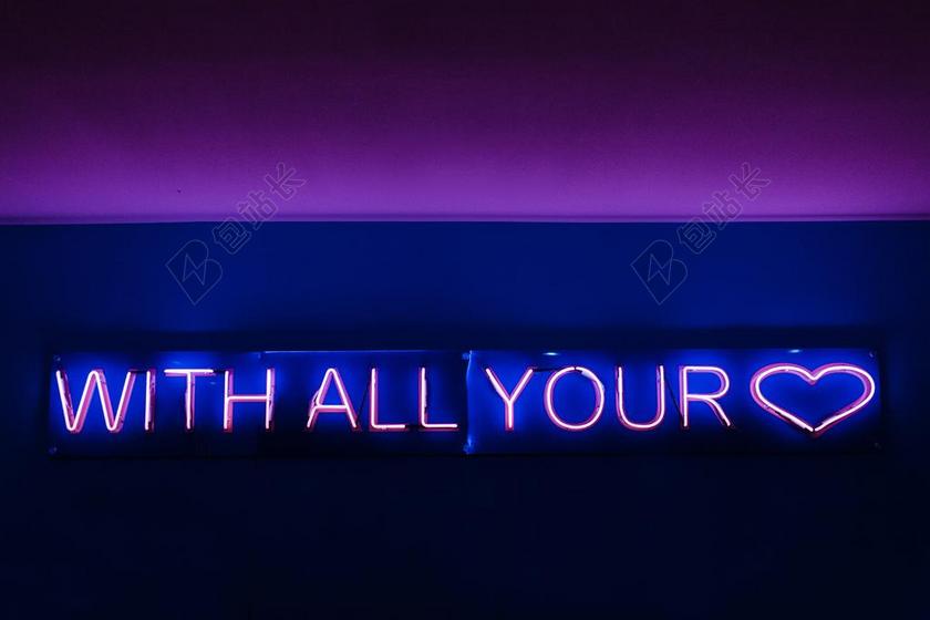 工作中 工作 办公室 会议 职场 谈话 交流 对话 沟通 通话 办公室 工作室 工作 职场   夜晚 晚上 黑夜 黑暗 灯光 霓虹灯 灯光 光线 激光 打火机 创意 艺术 个性 冒险 探险 远足 度假 旅游 休闲 挑战 极限运动 开心 喜悦 笑话 开怀大笑  家 家园 家居 故乡 美丽 休闲 写字 文章 书籍 书 书籍 阅读 可爱的 全身像  活力 人物 人群 风土人情 工作 职业 职场 商务