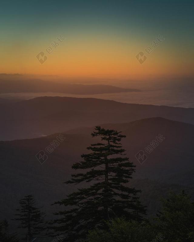 谈话 交流 对话 沟通 通话    星空 太空 空间 风景 风光 美景 田园 山水 建筑 大厦 建筑物 建设  日落 夕阳 太阳  丽人 优雅 美丽 漂亮 女孩 女人 女性 墙 围墙 表面 隔阂 背景 灯光 光线 激光 打火机 旅行 旅游 行程 度假 休闲 度假 假日  爱情 恋爱 恋人 情人 情侣 浪漫 冒险 探险 远足 度假 旅游 休闲 挑战 极限运动 天空 肖像 人物特写 画像  树木 丛林 森林 手表 腕表 时间 观察  自然 环境 清新 新鲜 海 海水 大海 全身像 空白 留白 树 树木 树