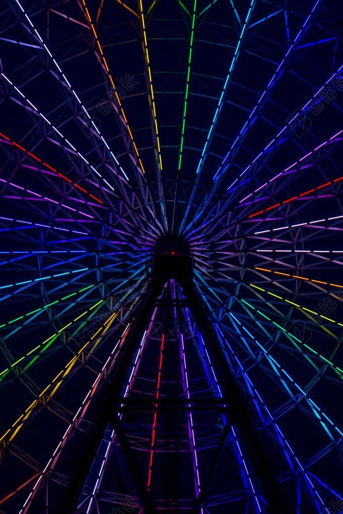 办公室 工作室 工作 职场      星空 太空 空间 夜晚 晚上 黑夜 黑暗 灯光 霓虹灯 建筑 大厦 建筑物 建设 城市 都市 时尚 现代化 风景 风光 美景 田园 山水 灯光 光线 激光 打火机  纹理 组织 材料 花纹 墙 围墙 表面 隔阂 背景  美女 丽人 优雅 美丽 漂亮 女孩 女人 女性  爱情 恋爱 恋人 情人 情侣 浪漫 开心 喜悦 笑话 开怀大笑 房间 卧室 家 休闲 家居 幸福 快乐 高兴 家庭 甜蜜 肖像 人物特写 画像 全身像 可爱的 日本 城市 现代生活 建筑 结构 建筑物