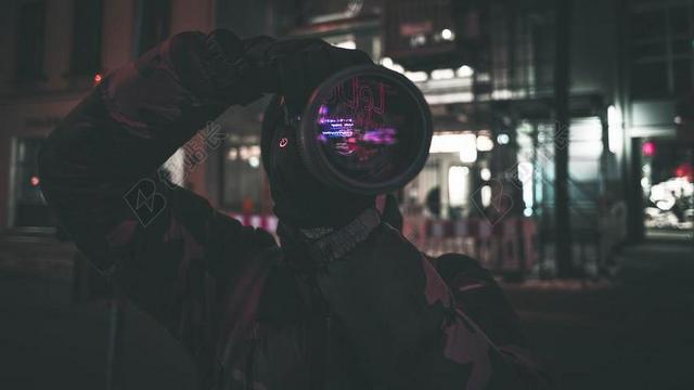 城市 都市 时尚 现代化 灯光 光线 激光 打火机 创意 艺术 个性 肖像 人物特写 画像 全身像 人物 人群 风土人情