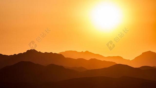 风景 风光 美景 田园 山水  日落 夕阳 太阳 灯光 光线 激光 打火机 地球 泥土 草地 操场 山 山峰 顶峰 景色  纹理 组织 材料 花纹 旅行 旅游 行程 度假 休闲 度假 假日 可爱的  自然 环境 活力 山 山峦 山峰