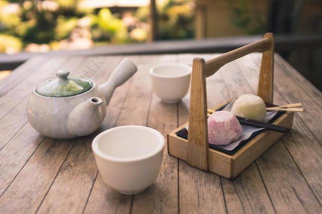 桌子 台子 书桌 办公 美食 食品 餐饮  茶 饮茶 茶叶 茶文化 饮料 喝酒 饮水