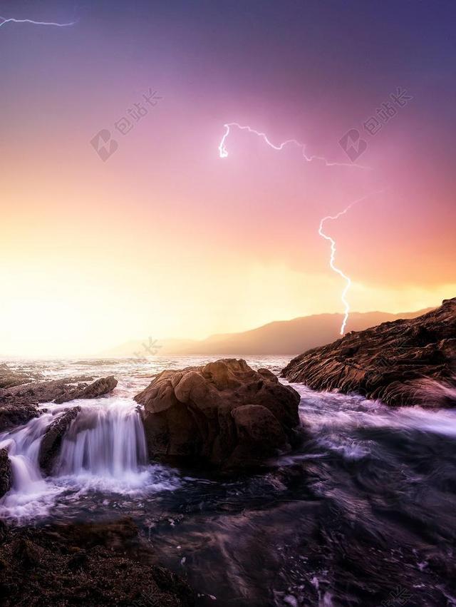 星空 星星 闪光 明星  风景 风光 美景 田园 山水 日落 夕阳 太阳  地球 泥土 草地 操场 灯光 光线 激光 打火机 爱情 恋爱 恋人 情人 情侣 浪漫 冬季 冬天 新年 天空 沙滩 海滩 书 书籍 阅读 自然 环境 可爱的 雨 下雨 惬意 女性 女士 美丽 女人 一个女人