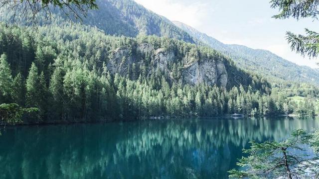 风景 风光 美景 田园 山水 冒险 探险 远足 度假 旅游 休闲 挑战 极限运动 旅行 旅游 行程 度假 休闲 度假 假日 夏日 夏季 热情 自然 环境 树木 丛林 森林  树 树木 树林 森林