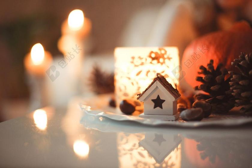 玫瑰 美丽 花朵  丽人 优雅 美丽 漂亮 女孩 女人 女性 灯光 光线 激光 打火机 墙 围墙 表面 隔阂 背景 购物 商场 流行 时尚 美丽 商场 店铺 商家 购物 爱情 恋爱 恋人 情人 情侣 浪漫 房子 房间 住宅 家 家园 家居 故乡 美丽 休闲  美食  餐饮 冬季 冬天 新年 自在 舒适 安逸 合适 秋天 秋日      庆祝 节日