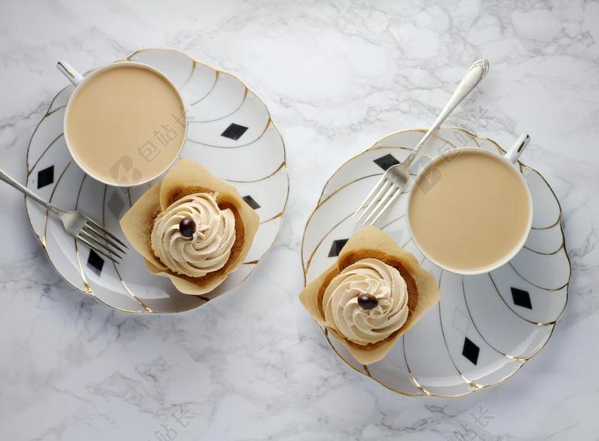 派对 聚会 庆祝 愉快 帮派 桌子 台子 书桌 办公 美食 食品 餐饮 蛋糕 糕点 烘焙 咖啡 咖啡厅 咖啡馆