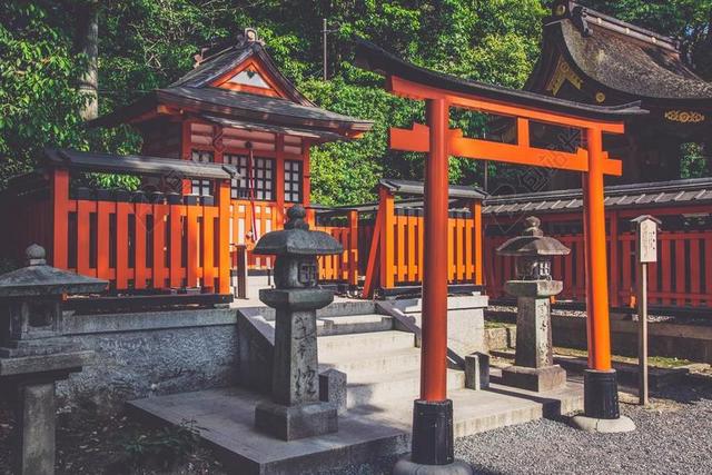 日本 城市 现代生活 建筑 结构 建筑物 建筑学 黑色 暗色 黑白 昏暗