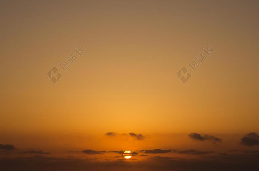 日落 夕阳 太阳  自然 环境 海 海水 大海 云 云朵 天空