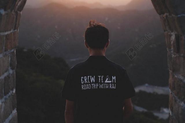 墙 围墙 表面 隔阂 背景 山 山峰 顶峰 景色 男士 男性 男人  中国 文化 东方 亚洲