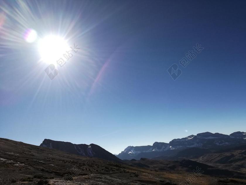 星空 太空 空间  星空 星星 闪光 明星 风景 风光 美景 田园 山水  日落 夕阳 太阳  灯光 光线 激光 打火机  假期 旅行 旅游 度假 休闲 旅行 旅游 行程 度假 休闲 度假 假日  夏日 夏季 热情 沙滩 海滩 树木 丛林 森林 秋天 秋日 海 海水 大海 自然 环境 云 云朵 天空 雨 下雨 惬意 树 树木 树林 森林 山 山峦 山峰