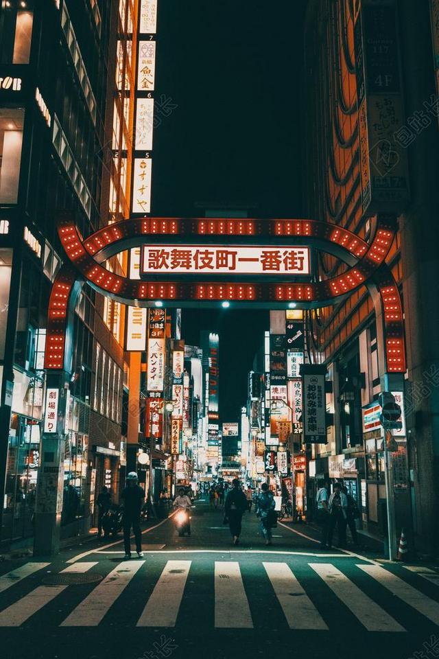 城市 都市 时尚 现代化 道路 旅途 路途 户外 街道 公路 灯光 光线 激光 打火机 购物 商场 流行 时尚 美丽 商场 店铺 商家 购物 肖像 人物特写 画像  活力 日本 城市 现代生活 中国 文化 东方 亚洲