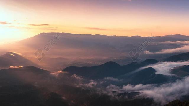 风景 风光 美景 田园 山水 日落 夕阳 太阳  美女 丽人 优雅 美丽 漂亮 女孩 女人 女性 灯光 光线 激光 打火机 山 山峰 顶峰 景色  爱情 恋爱 恋人 情人 情侣 浪漫  夏日 夏季 热情  天空 音乐 音乐会 演唱会 可爱的  自然 环境 云 云朵 天空  山 山峦 山峰