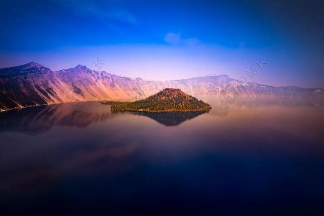 风景 风光 美景 田园 山水 山 山峰 顶峰 景色 天空 树木 丛林 森林 自然 环境 雨 下雨 惬意  树 树木 树林 森林 山 山峦 山峰