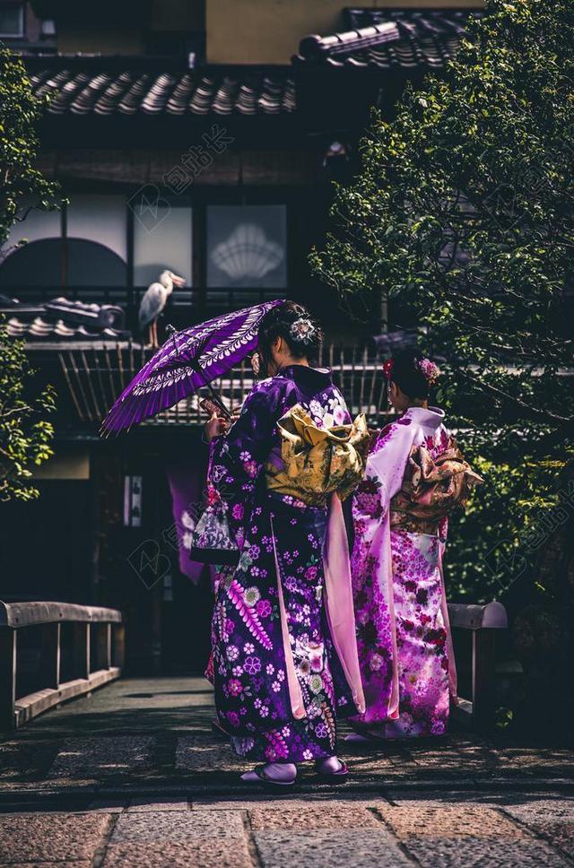 城市 都市 时尚 现代化 婚礼 喜庆 庆祝 节日 婚姻 爱人 恋人 情侣 旅行 旅游 行程 度假 休闲 度假 假日 家 家园 家居 故乡 美丽 休闲 美食 食品 餐饮 肖像 人物特写 画像 女孩 少女 姑娘 美丽 全身像 自然 环境  人物 人群 风土人情  IPHONE 苹果 苹果手机 商务 日本 城市 现代生活 服装 服饰 流行 中国 文化 东方 亚洲 女性 女士 美丽 女人