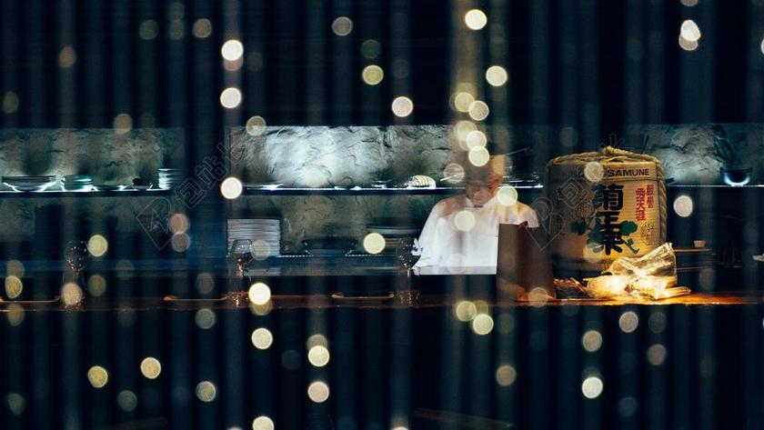 商人 电子 股票交易所 业务 工作 工作中 工作 办公室 会议 职场 城市 都市 时尚 现代化 灯光 光线 激光 打火机   丽人 优雅 美丽 漂亮 女孩 女人 女性 室内 室内装修 装潢 艺术设计 家装 厨房 餐具 烹饪  美食 食品 餐饮 饮料 喝酒 饮水 餐厅 餐馆 美食 日本 城市 现代生活