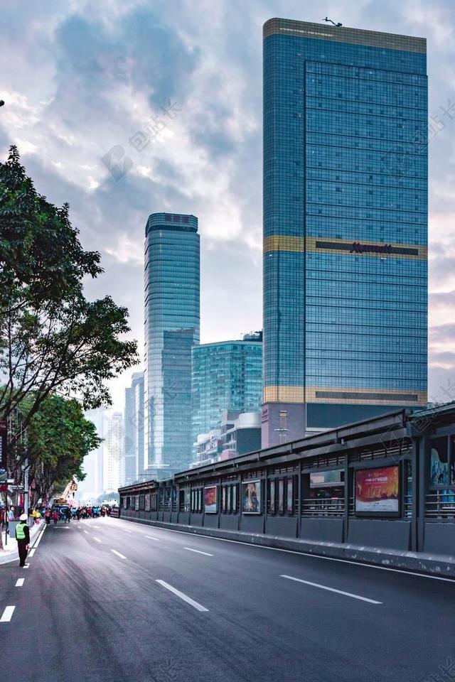 城市 都市 时尚 现代化  建筑 大厦 建筑物 建设  风景 风光 美景 田园 山水 道路 旅途 路途 户外 街道 公路 冒险 探险 远足 度假 旅游 休闲 挑战 极限运动  旅行 旅游 行程 度假 休闲 度假 假日 家 家园 家居 故乡 美丽 休闲 树 树木 树林 森林 建筑 结构 建筑物 建筑学