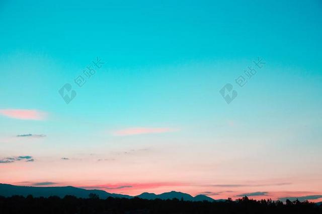 风景 风光 美景 田园 山水 夜晚 晚上 黑夜 黑暗 灯光 霓虹灯  日落 夕阳 太阳  山 山峰 顶峰 景色 纹理 组织 材料 花纹 美女 丽人 优雅 美丽 漂亮 女孩 女人 女性 灯光 光线 激光 打火机 旅行 旅游 行程 度假 休闲 度假 假日 天空 肖像 人物特写 画像 音乐 音乐会 演唱会  自然 环境  全身像 云 云朵 天空 山 山峦 山峰