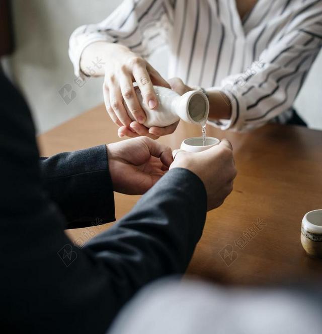 酒精 亚洲 文化 喝 日本 酒 人 浇筑 清酒 交往
