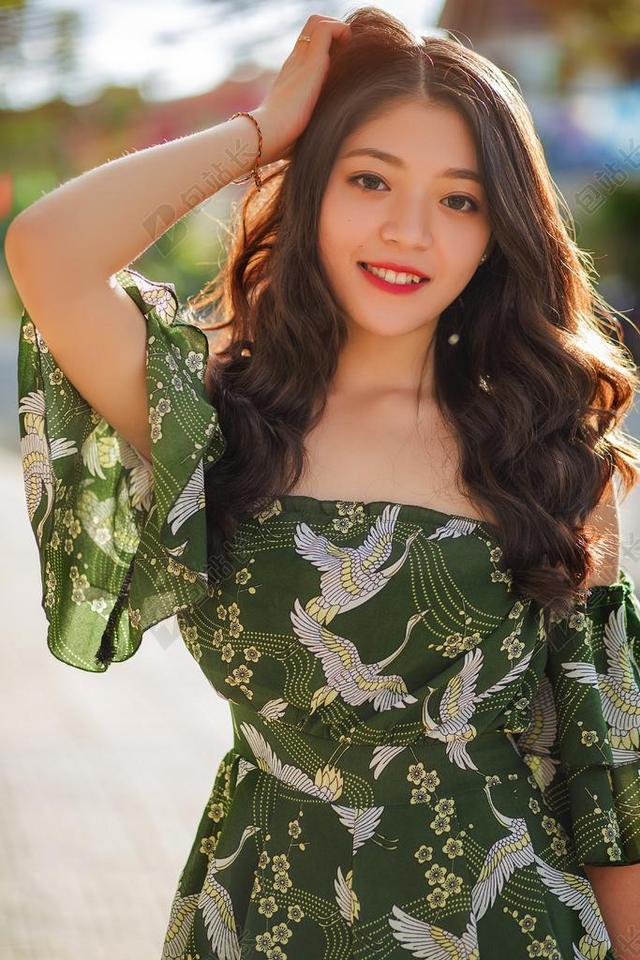 大叻 女孩 女士 树木 人 帽子 虽然 很好 美丽 亚洲