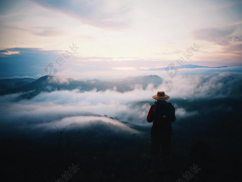 山 单 站在 户外 景观 冒险 徒步旅行 男子 自然 旅行