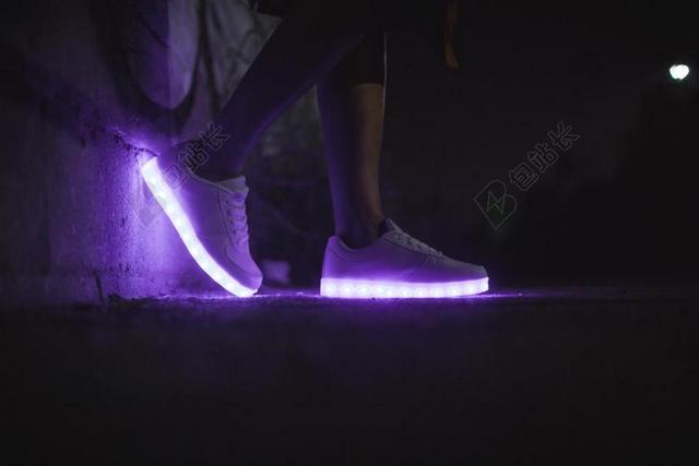 鞋 男子 妇女 服装 男 鞋类 皮革 时尚 风格 业务