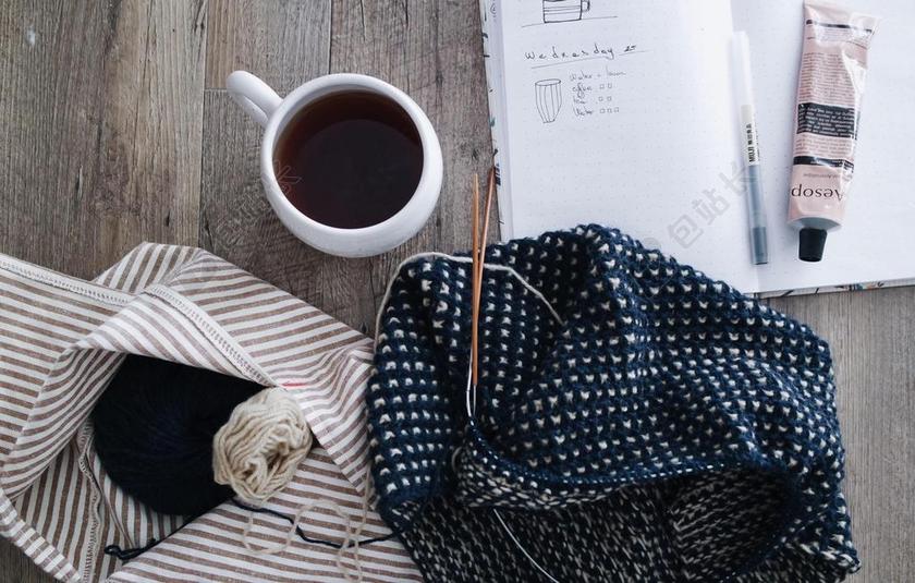 纱 螺纹 针织 服装 笔 纸 咖啡 茶 木