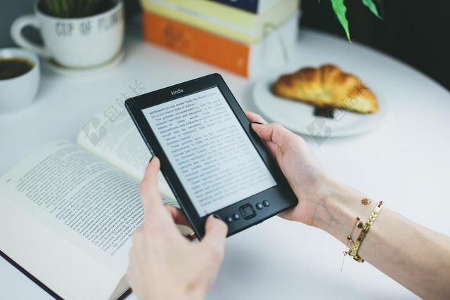 KINDLE 书 阅读 研究 学习 教育 业务 办公桌