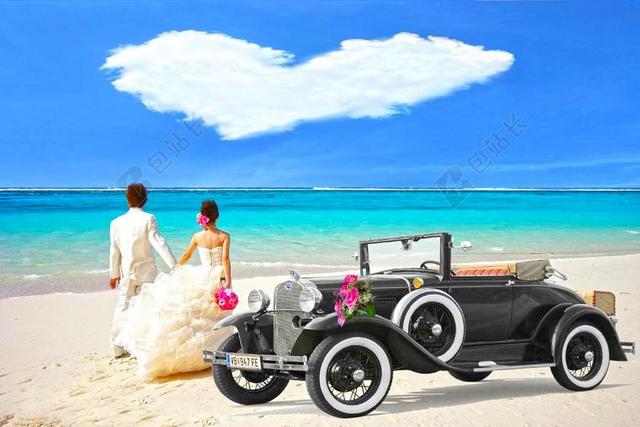 OLDTIMER 新娘和新郎 云的心脏 蜜月 新娘车 婚车 前