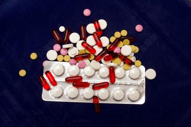 医学医疗药物保健品背景图片