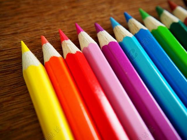 彩色的铅笔 钢笔 丰富多彩 画 颜色 彩色铅笔 漆 蜡笔
