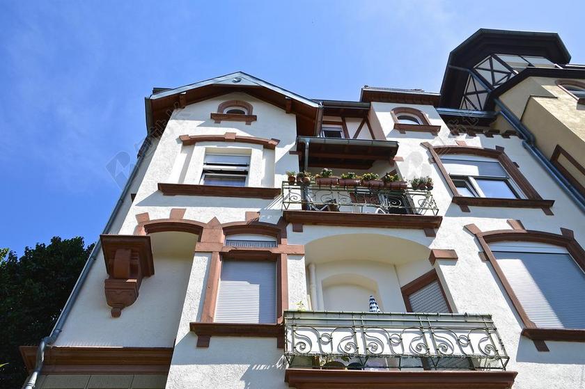 别墅建设阳台建筑漂亮背景图片