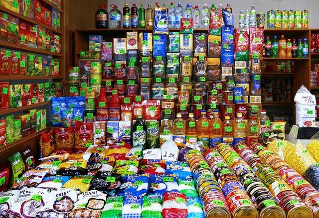 音乐 杂货商 杂货店 销售的立场 市场大厅 艾玛阿姨 里加