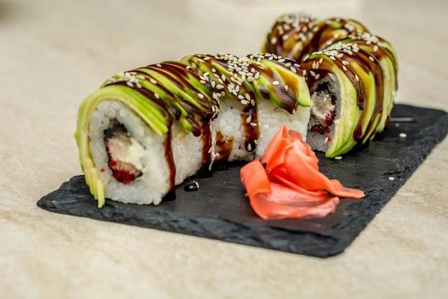 寿司 卷 日本的食物
