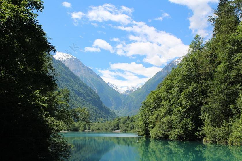 山下湖 山 阿尔卑斯山的风景 性质 阿尔卑斯山 奥地利 全景图