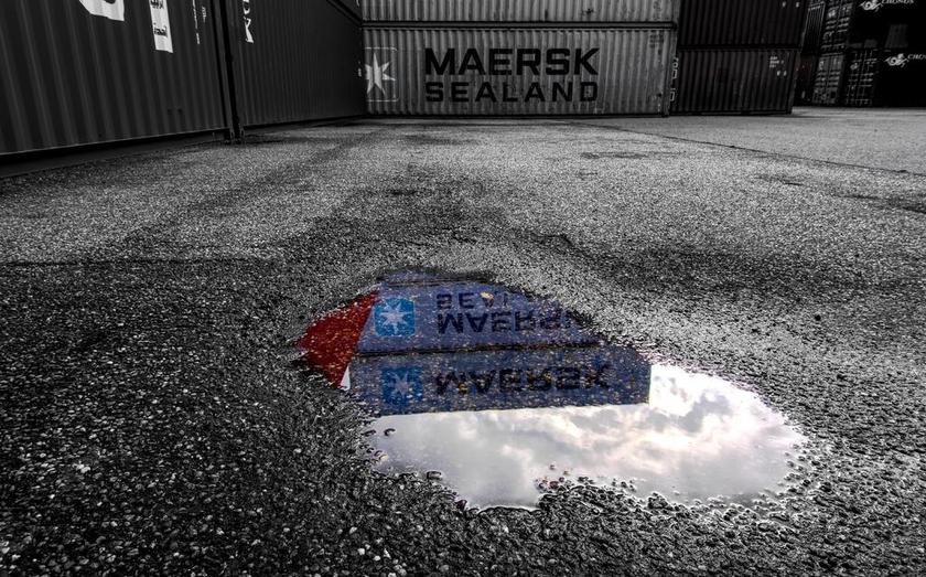 容器 端口 正在加载 集装箱码头 集装箱装卸 货物 营销中心