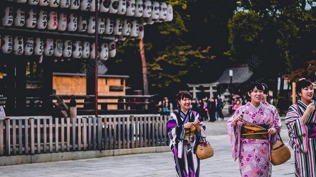 亚洲 人 妇女 女孩 和服 日本 灯笼 树 冒险 旅行