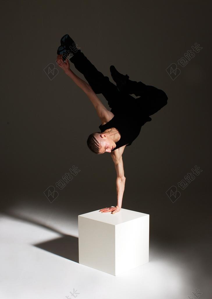 男子 兹拉特科 PIC BBOY 霹雳舞 嘻哈 冻结