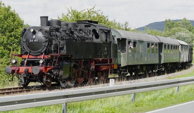 蒸汽机车 蒸汽火车 引擎 铁路博物馆 WIESENTTAL BAHN