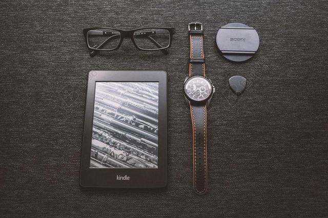 KINDLE 电子书阅读器 技术 对象 手表 眼镜 附件