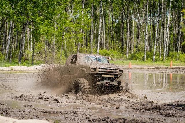 泥沼泽 卡车 脏 户外 极端 4WD 4 X 4 沼泽 越野