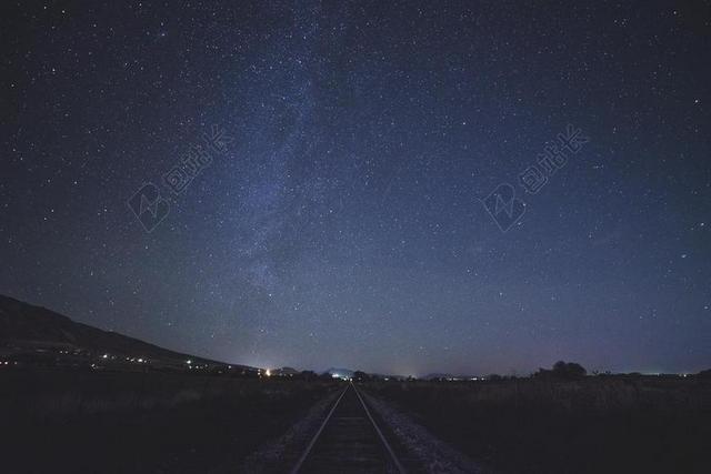 星星 天空 夜 空间 银河 灯 天文学 铁路 火车铁轨