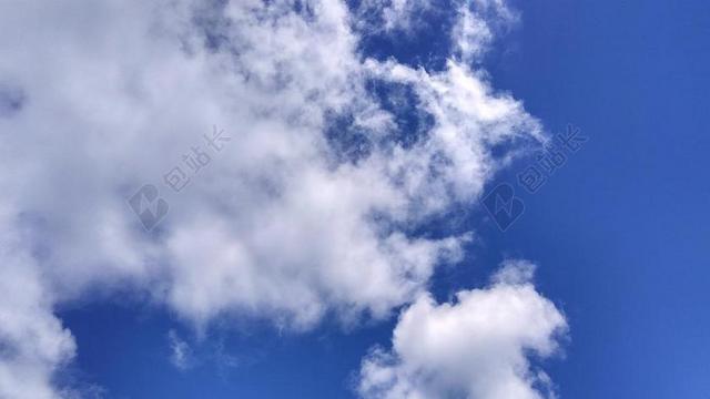 云 蓝色的天空 蓝色的天空的云彩 蓝色的天空背景 天空云