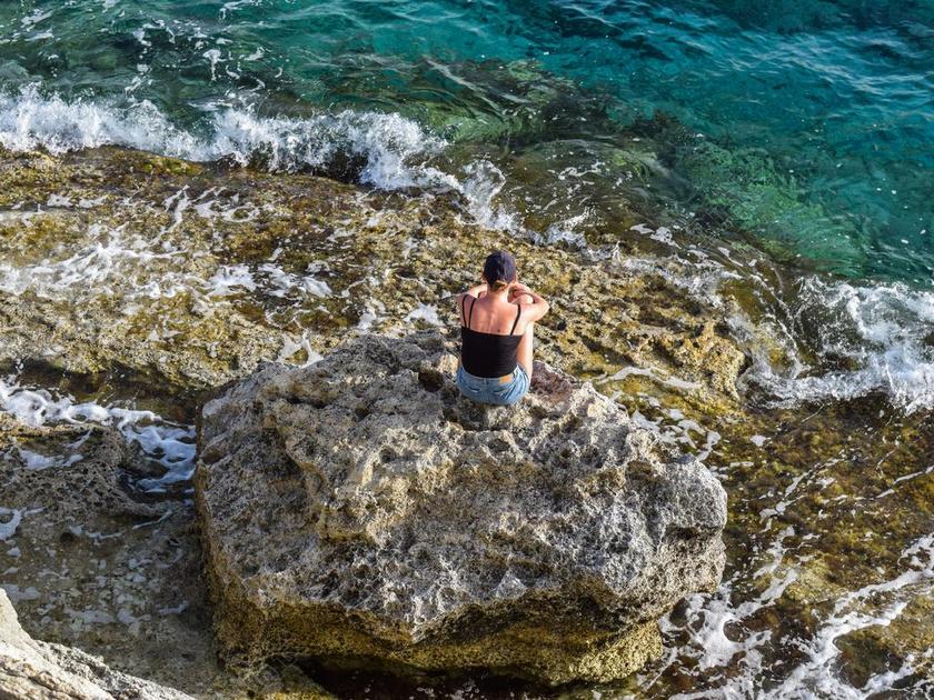 隔离 单 周到 海 波 女孩 抑郁