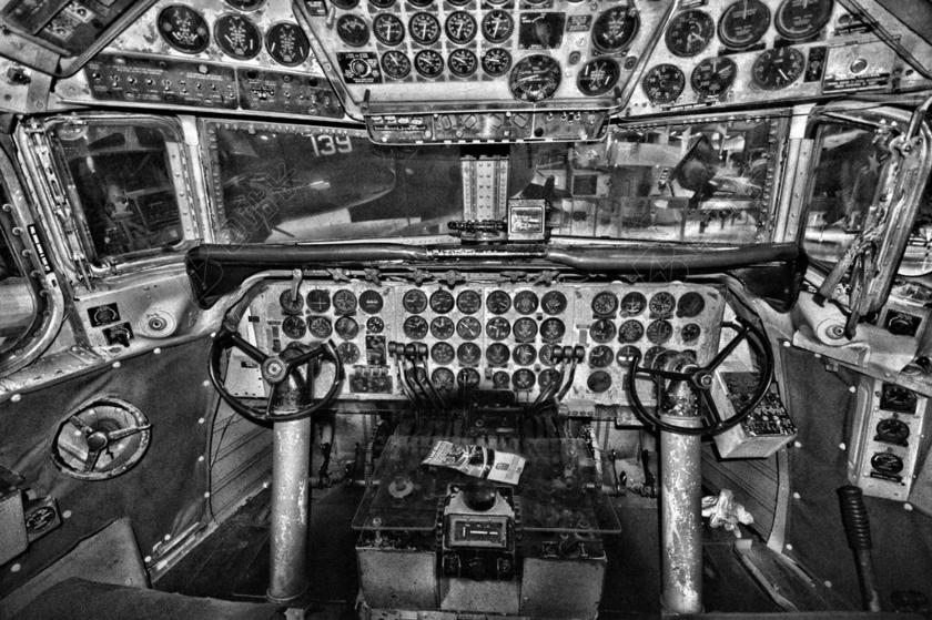 驾驶舱 飞机驾驶舱 飞机 飞行 飞行员 机舱 控制面板 控制