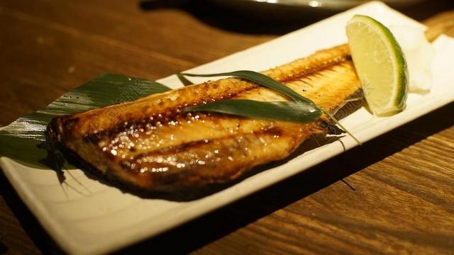 烤魚 日本料理 和風